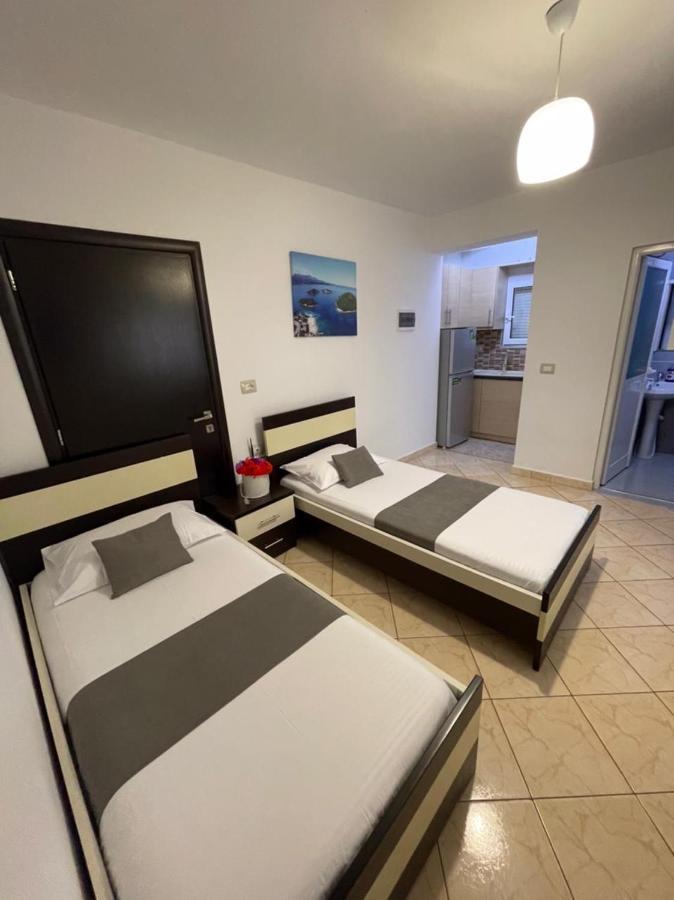 Guesthouse A&F Ksamil Kültér fotó